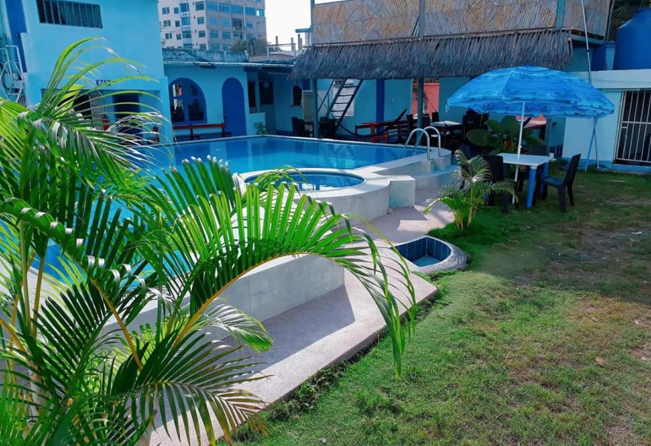 Hostal Aruba Atacames Exterior photo